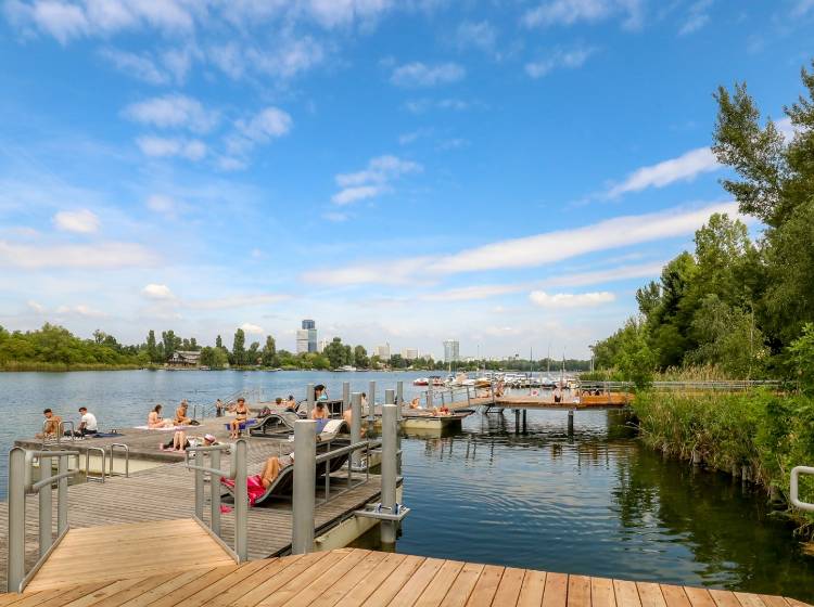 Bezirksflash: Badestege modernisiert
