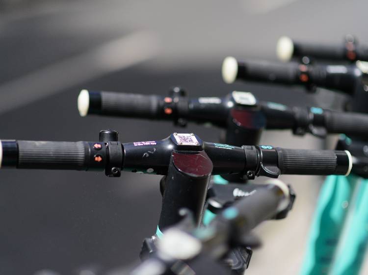 E-Scooter nur noch eingeschränkt in den Öffis erlaubt