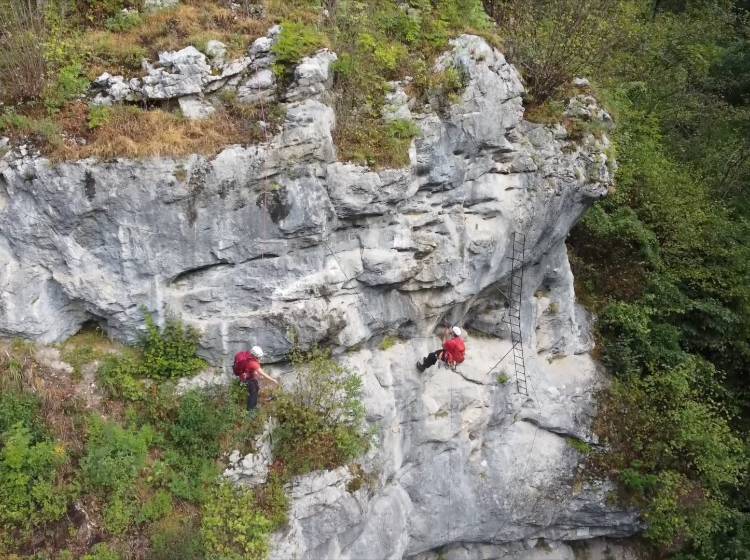 Wandern im Herbst: Darauf ist zu achten