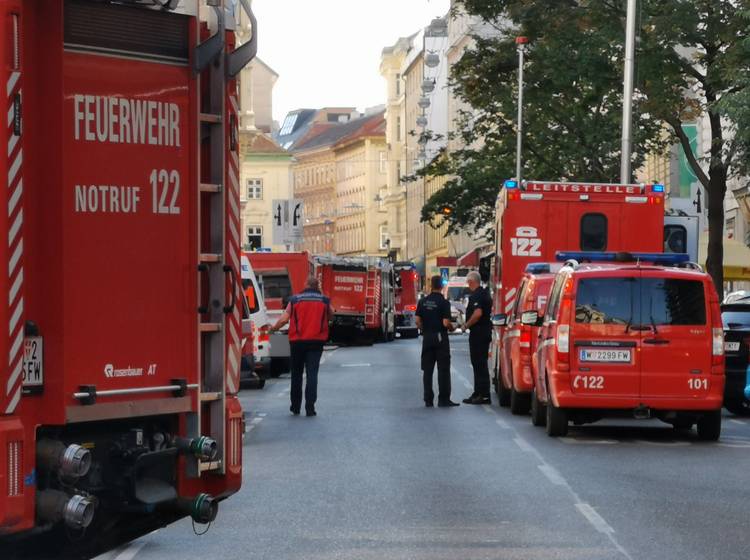 Explosion: Haus akut einsturzgefährdet